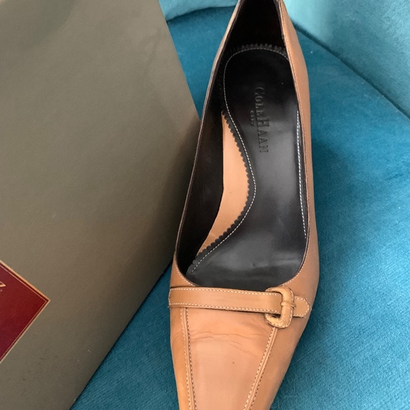 Cole Haan City Charlotte Blonde 8.5B Heels - Picture 2 of 3